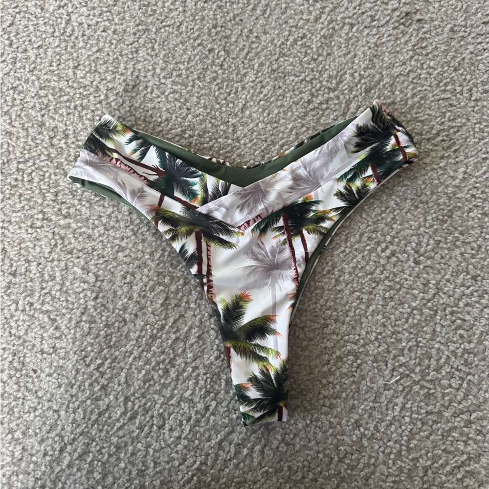 Palm Tree Print/Green V-Front Bikini Bottoms